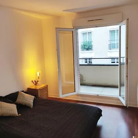Апартаменты Cosy Avec Terrasse Et Parking *